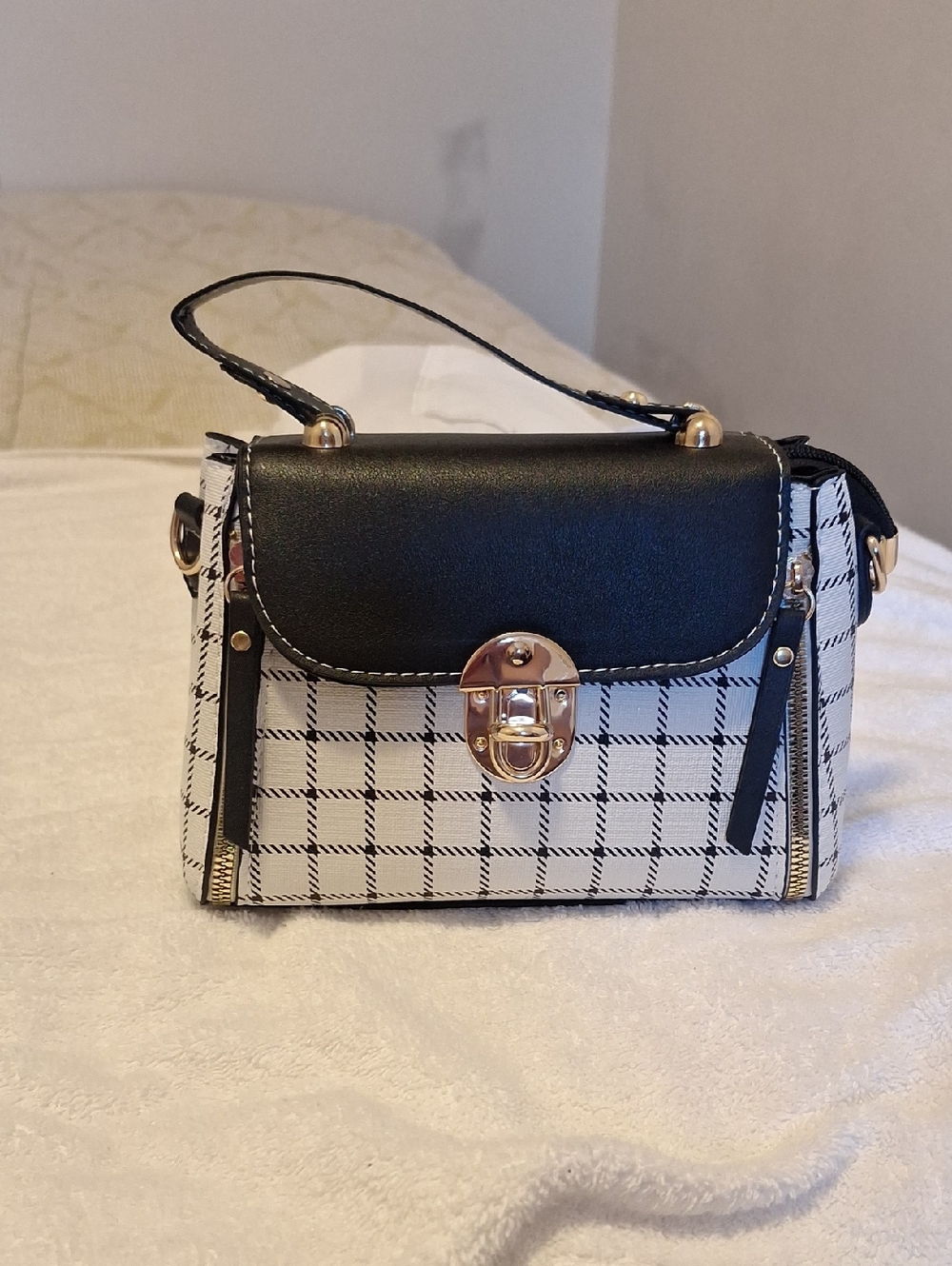 Black & White Plaid Top-Handle Crossbody Bag